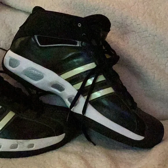 adidas gazelle silver green womens Adidas Pro Model J Big kid's Basketball Shoes White/Core Black main image 1